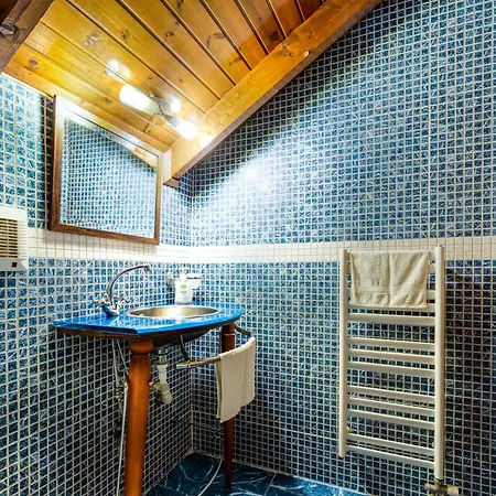 Rosa Seaview Loft شقة