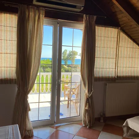 Rosa Seaview Loft Appartement